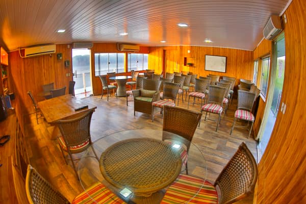 The lecture room aboard the flotel