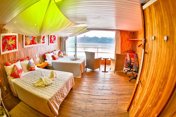 A Jaguar Suites room aboard the flotel